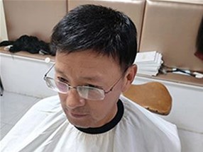 假发套打结了要怎么处理？